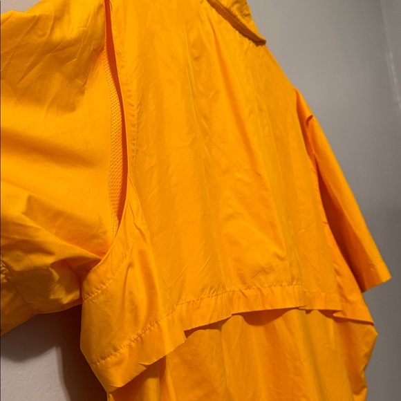 Nike Yellow Raincoat with Black Logo - Picture 6 of 8